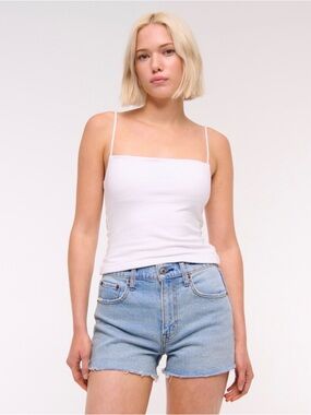 Abercrombie & Fitch High Rise Mom Short